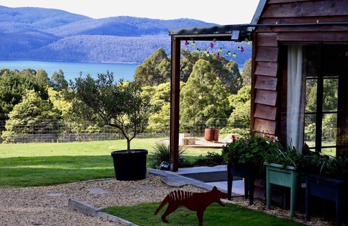 Port Arthur Cabin | Arrow Brick House