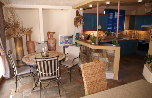 Makrys Tichos Villa | ART VILLA on the top of the hill