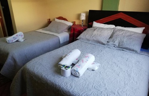 Huaraz Hostel | Artesonraju Hostel Huaraz