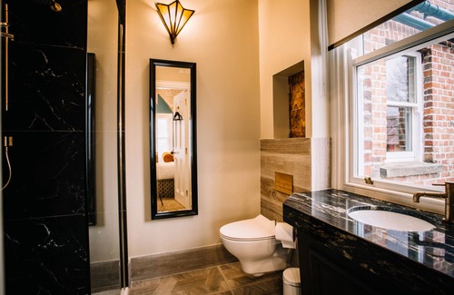 Hillsborough Bed & Breakfast | Arthurs