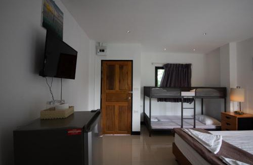 Phra Pradaeng Hotel | Arttra Villa