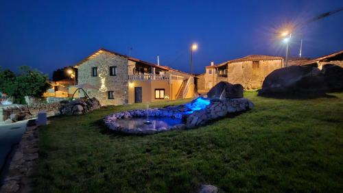 Sober House | As Penedas, Casa dos Arcos