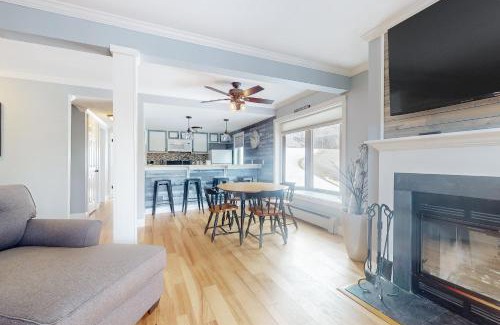 Brownsville Apartment | Ascutney Retreat