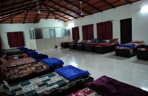 Vastare Hotel | Ashraya Comforts