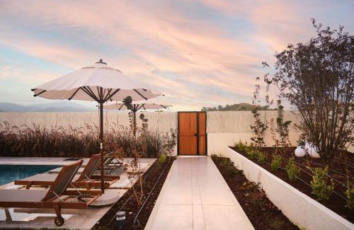 Ciftlik Villa | Ashta Suites/Color Block