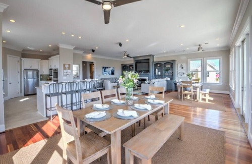 Isle of Palms House | Ask @ Discounts! 🌴 'Palm Manor' by Exclusive Properties ~ Pool, Elevator, Views