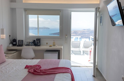 Fira House | Asma Suites