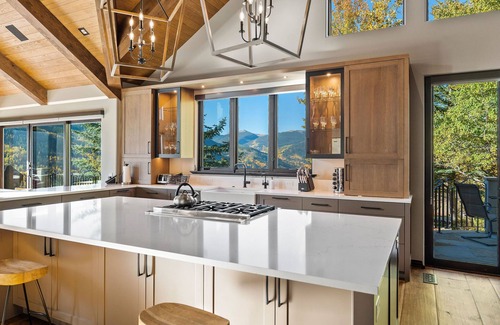 Vail House | Aspen Ridge - Vail Village Parking, Spectacular Vail Views, mountainside hot tub | 7 Bed, 7 Bath