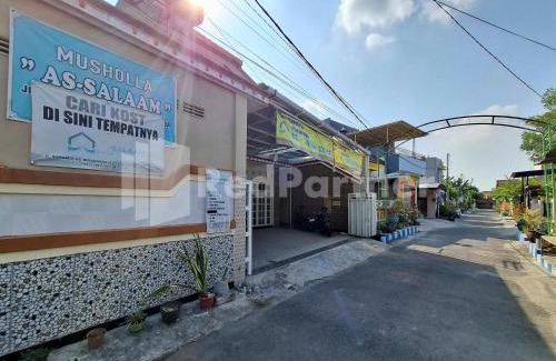 Lamongan Hotel | Assalaam Homestay Syariah RedPartner