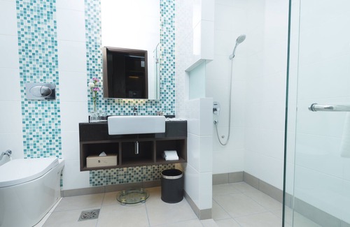 Kampung Surabaya Hotel | Astana Wing - Riverside Majestic Hotel