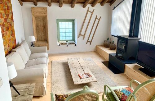 Galera House | Astarte House