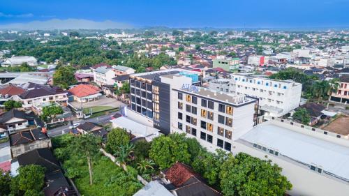 Pangkalpinang Hotel | Aston Emidary Bangka Hotel and Conference Center