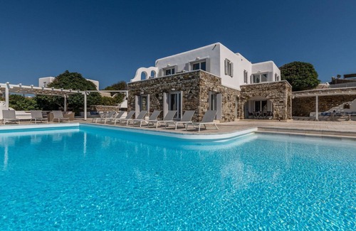 Mykonos Town Villa | Astounding Mykonos Villa | 6 Bedrooms | Villa El Greco | Panoramic Sea Views.