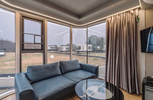 Vada Hotel | Astrophile By Zuper