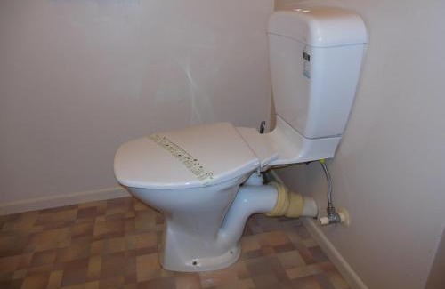 Manukau City Hotel | ASURE Camelot Arms Motor Lodge