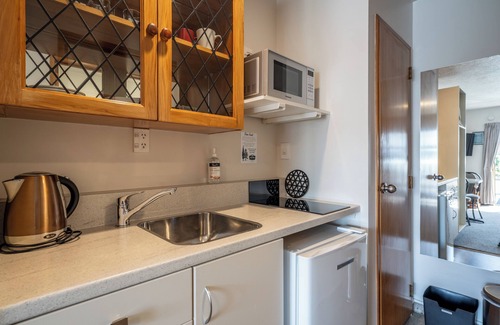 Greymouth Hotel | ASURE Highpark Motor Inn