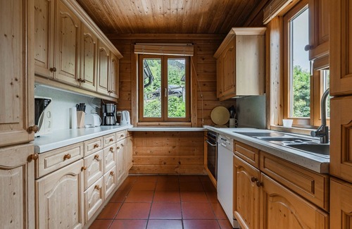 Bad Goisern House | Beautiful wooden log house with a first-class view of the mountains!