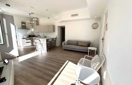 Old Town Apartment | atelier du collet