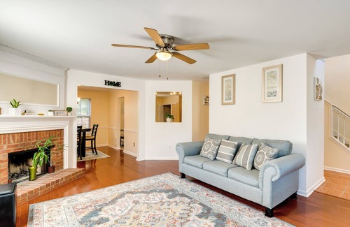 Austell House | Atlanta Area Home w/Yard ~ 2 Mi to Six Flags