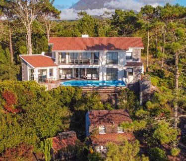 Madalena Villa | Atlantic Heritage Luxury Villa