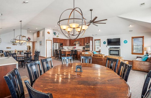 South Nags Head House | Atlantis @ South Beach | Oceanfront | South Nags Head | Sleeps 20