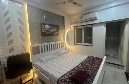 Kukatpally Housing Board Colony Apartment | Atlas Homes 1BHK HomeStays