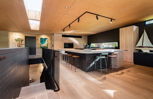 Shoreham House | Atlas Retreat by Property Mums