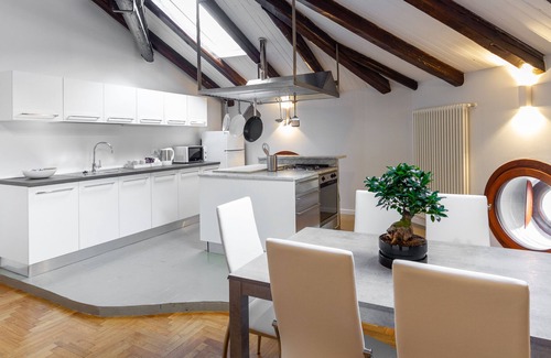 Mestre Apartment | ATTIC FLOOR VENICE APARTMENT