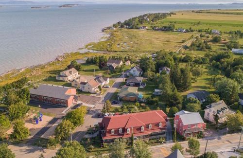 Kamouraska Hotel | Auberge Akamaraska