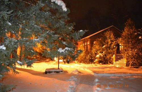 Sainte-Adele Hotel | Auberge Alpine Inn