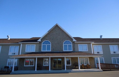 Bouctouche Hotel | Auberge Bouctouche Inn & Suites