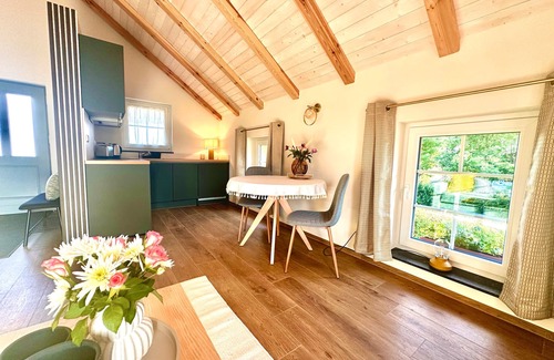 Konigshain Apartment | Aubrac Organic Farm Königshainer Berge with Private Garden, Balcony and Wi-Fi