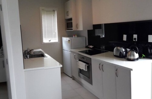 Remuera Hotel | Auckland Phoenix Palm