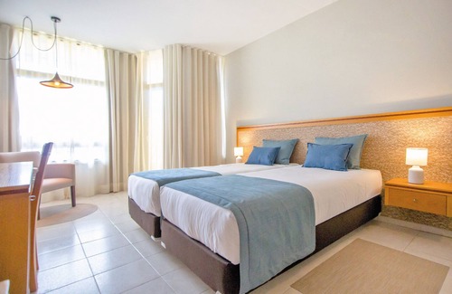 Areias de Sao Joao Hotel | Auramar Beach Resort