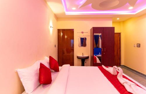 Bommayapalayam Hotel | Auro Beach Resort