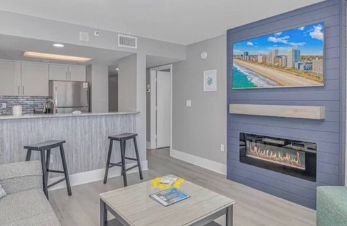 Myrtle Beach Apartment | Aurora Three Beach Front