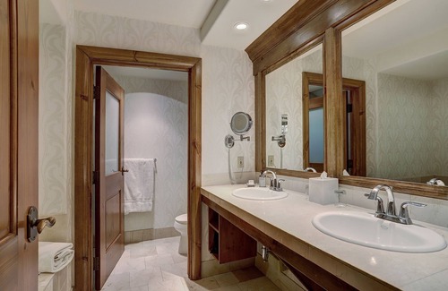 Vail Hotel | Austria Haus
