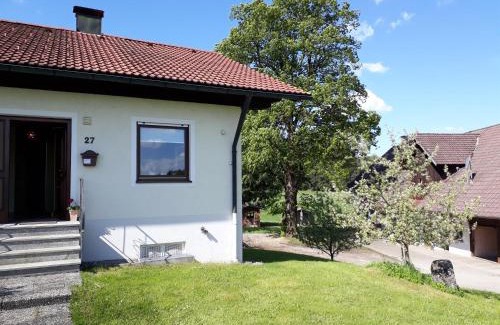 Neuravensburg Apartment | Auszeit auf dem Lindenhof