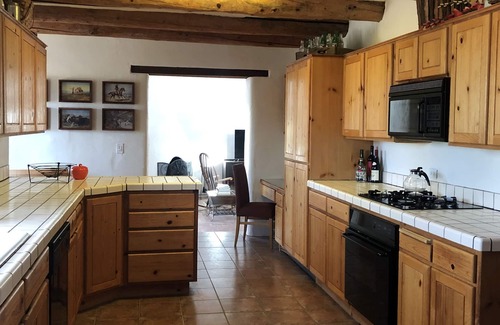 Cortaro House | Authentic Adobe Retreat at the No Way Dude Ranch