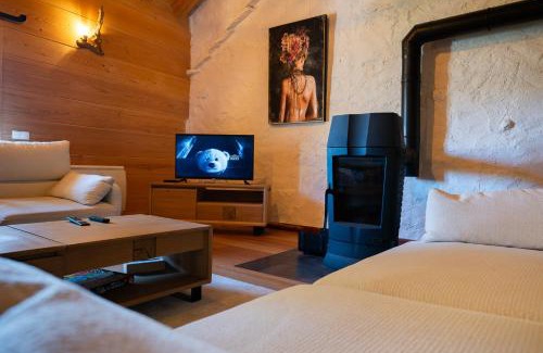 Charchilla House | Authentic Villa 160m2 Lake Vouglans 5min