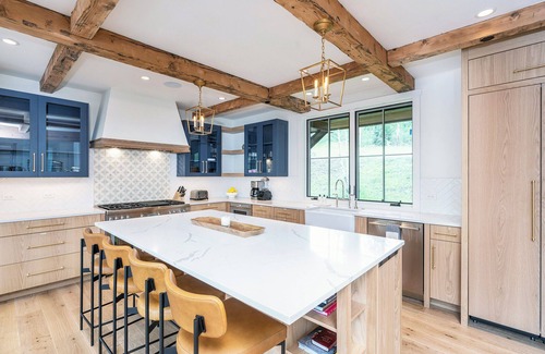Timber Ridge House | Autumn in Full Splendor | Sweeping Views & Private Hot Tub at Cloud View