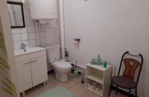 Frouard Apartment | Aux portes de nancy , studio avec parking gratuit