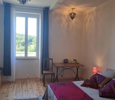 Salvagnac Bed & Breakfast | Aux roses de Cèdres