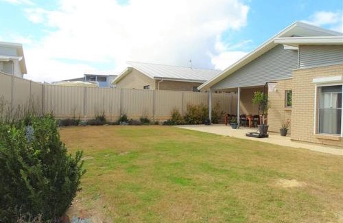 Port Hughes House | Avella House