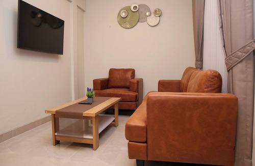 Labuhan Hotel | Avery Coconut Island Waterpark Resort