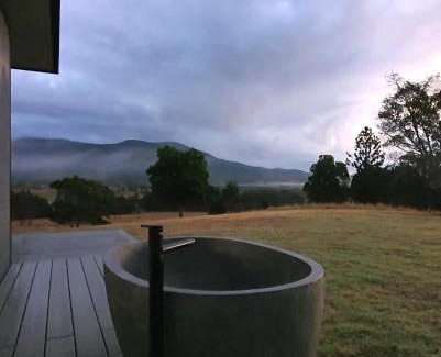 Pumpenbil Cabin | Avion Retreat