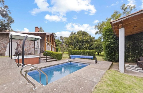 Macheros Cabin | Avocado Cabin | La Mesa, 2 Bedrooms