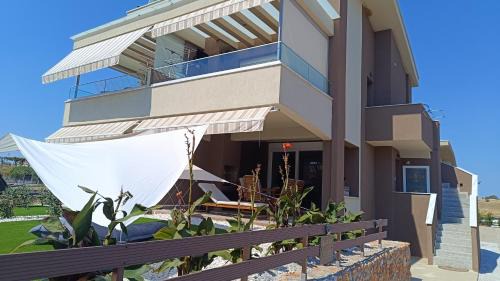 Lefkippos House | Avra Vip Villa