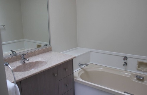 Taumarunui Bed & Breakfast | Awanui Bed and Breakfast