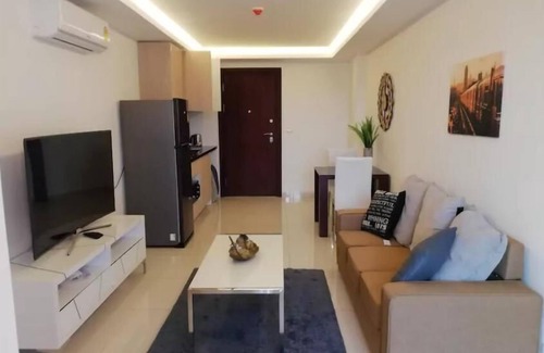 Nong Chaeng Apartment | Awesome 1 BR Maldives Pattaya